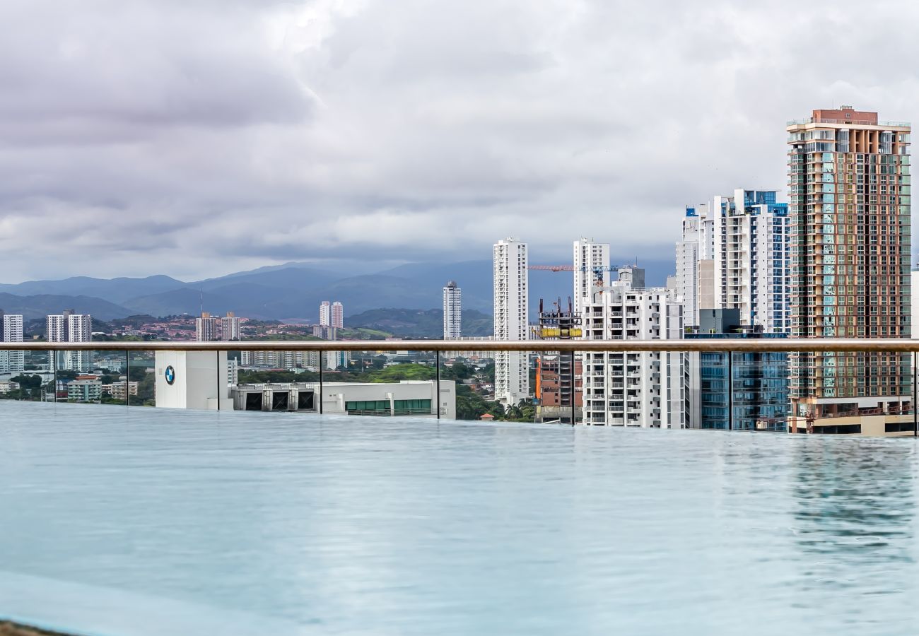 Apartamento en Ciudad de Panamá - Modern Condo City Center