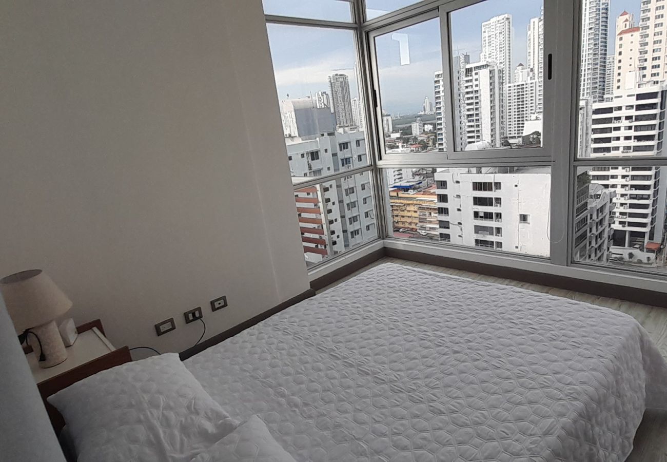 Apartamento en Ciudad de Panamá - Atlapa/15D