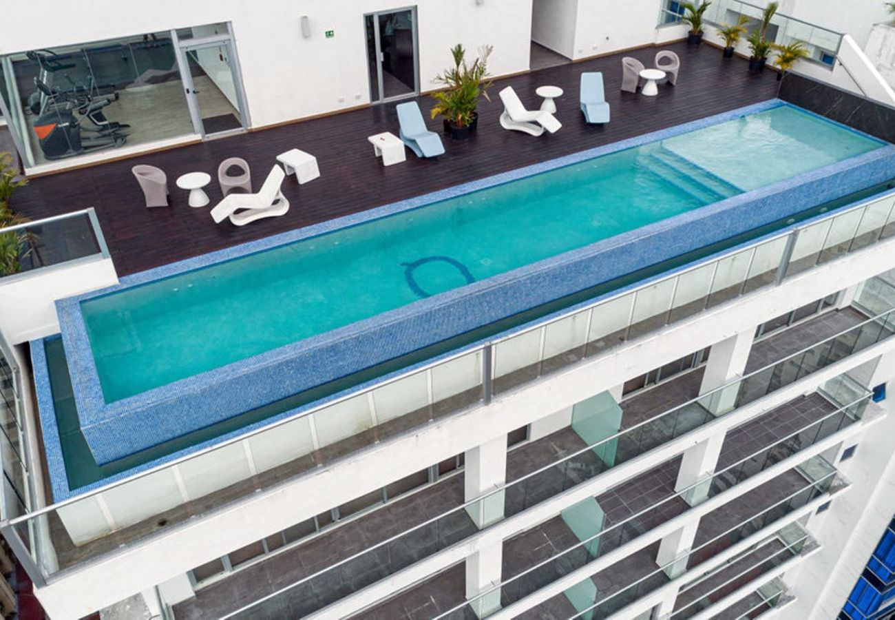 Apartment in Ciudad de Panamá - BREATHTAKING CITY VIEW APARTMENT WITH BALCONY