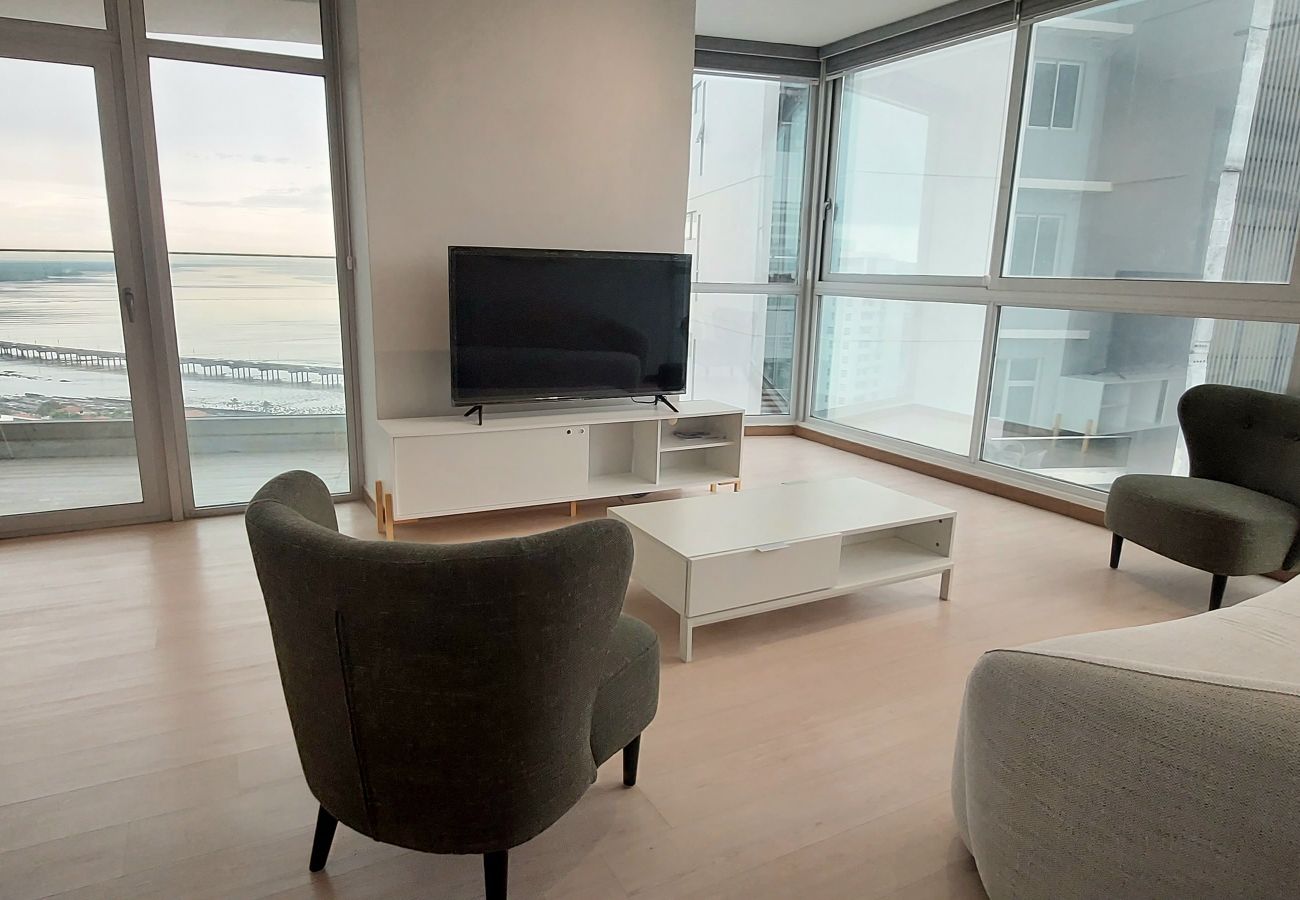 Apartment in Ciudad de Panamá - IMPRESSIVE OCEAN VIEW APARTMENT 